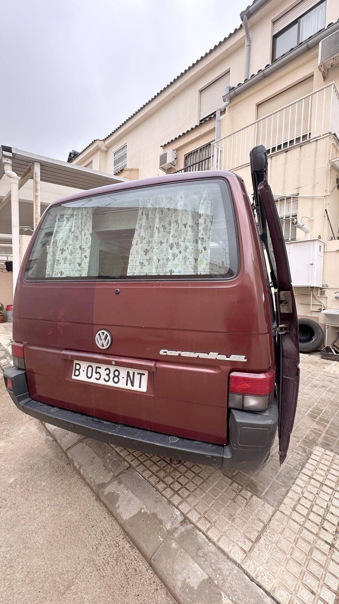 Volkswagen T4 2.4D